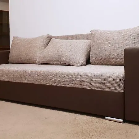 Comfy & Cosy Apartment *